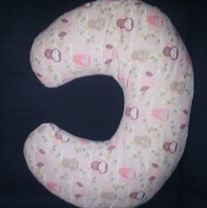 Cute pink owl nursing pillow.